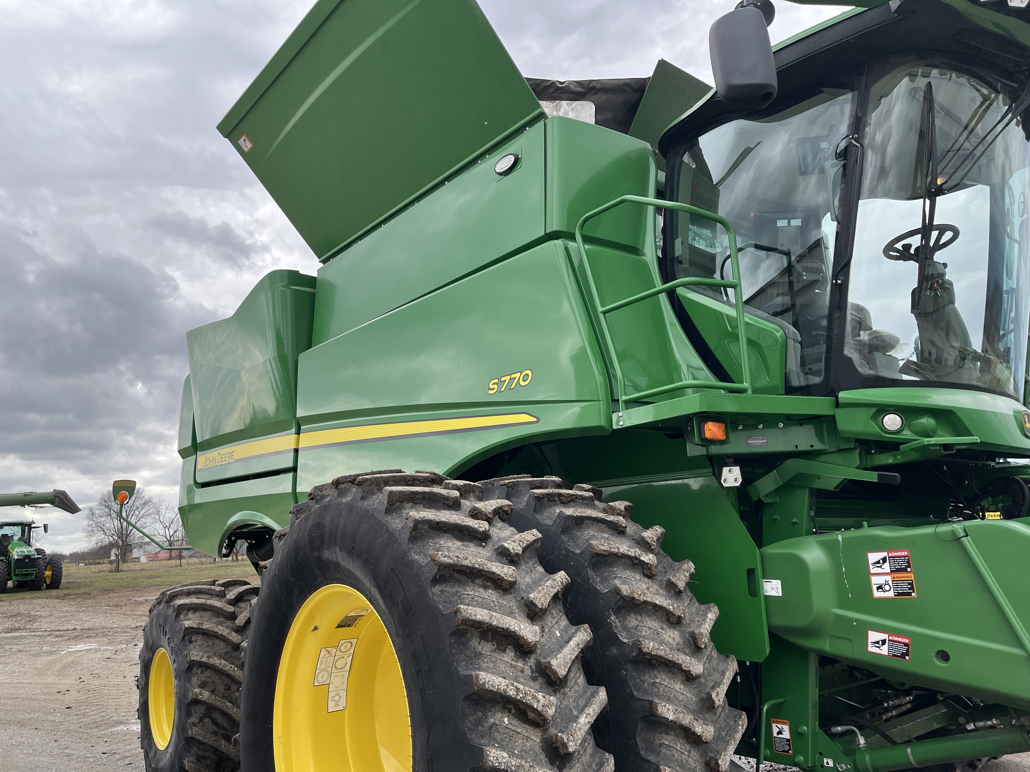  2024 John Deere S770 at Heritage Tractor in Clinton, MO