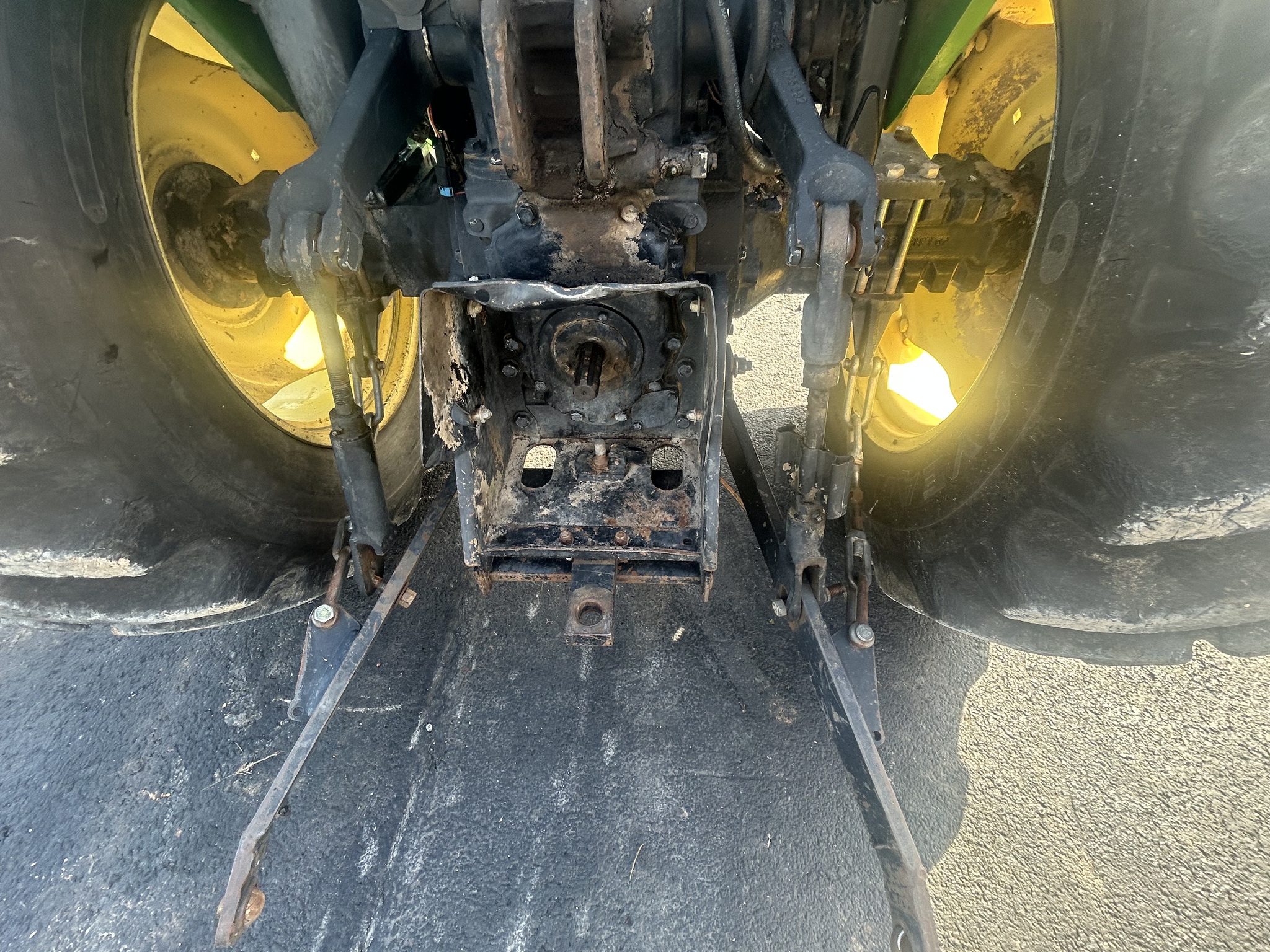  2006 John Deere 5303 at Heritage Tractor in Anderson, MO