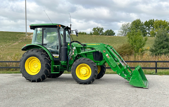 2024 John-Deere 5100E