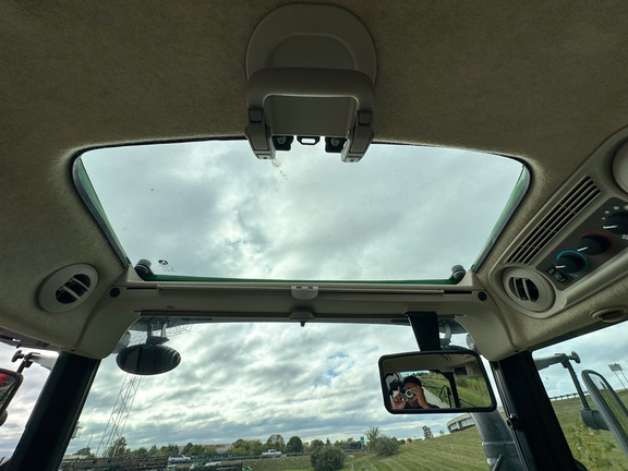 2024 John-Deere 5100E