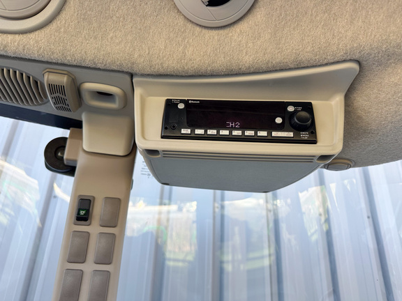 2024 John-Deere 5100E