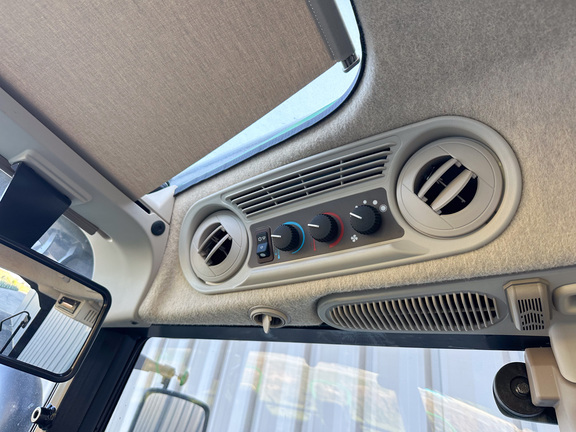 2024 John-Deere 5100E