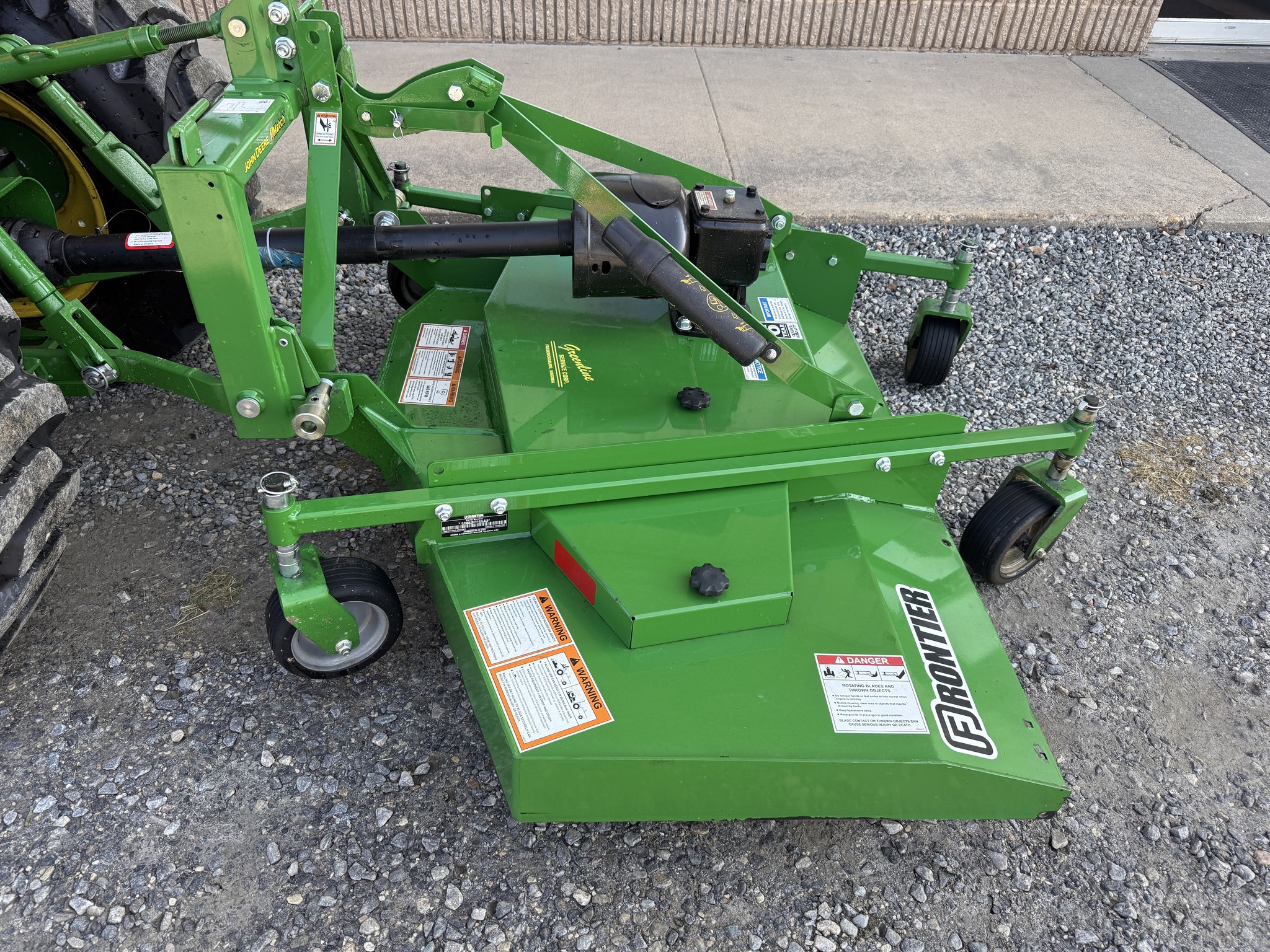 2024 Frontier GM4072E Image 3