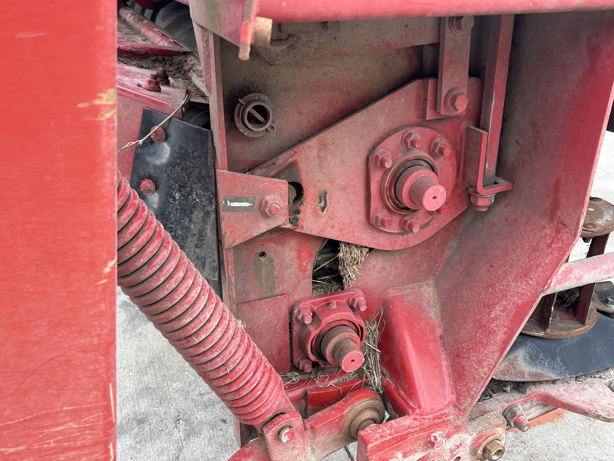  2013 New Holland H7230 at Heritage Tractor in Rogersville, MO