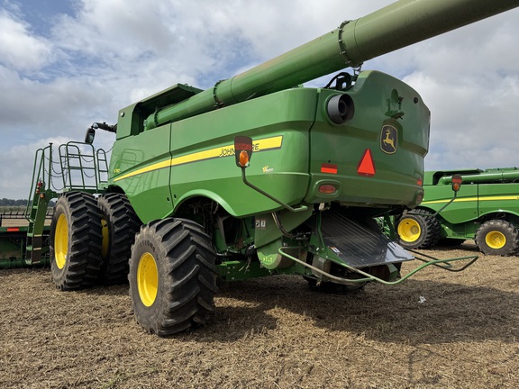 Photo of 2024 John Deere S780