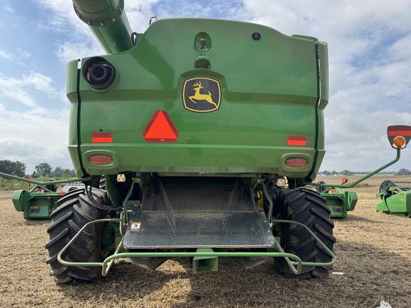 Photo of 2024 John Deere S780