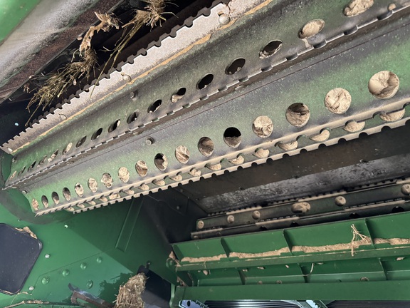 Photo of 2024 John Deere S780