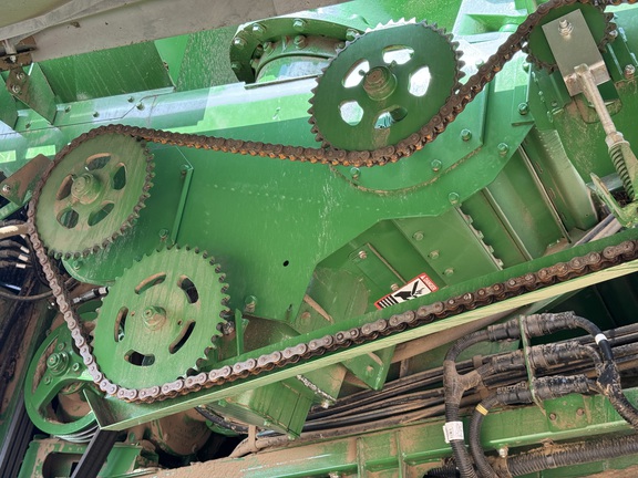 Photo of 2024 John Deere S780