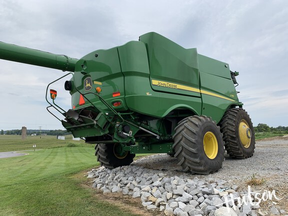Photo of 2024 John Deere S780