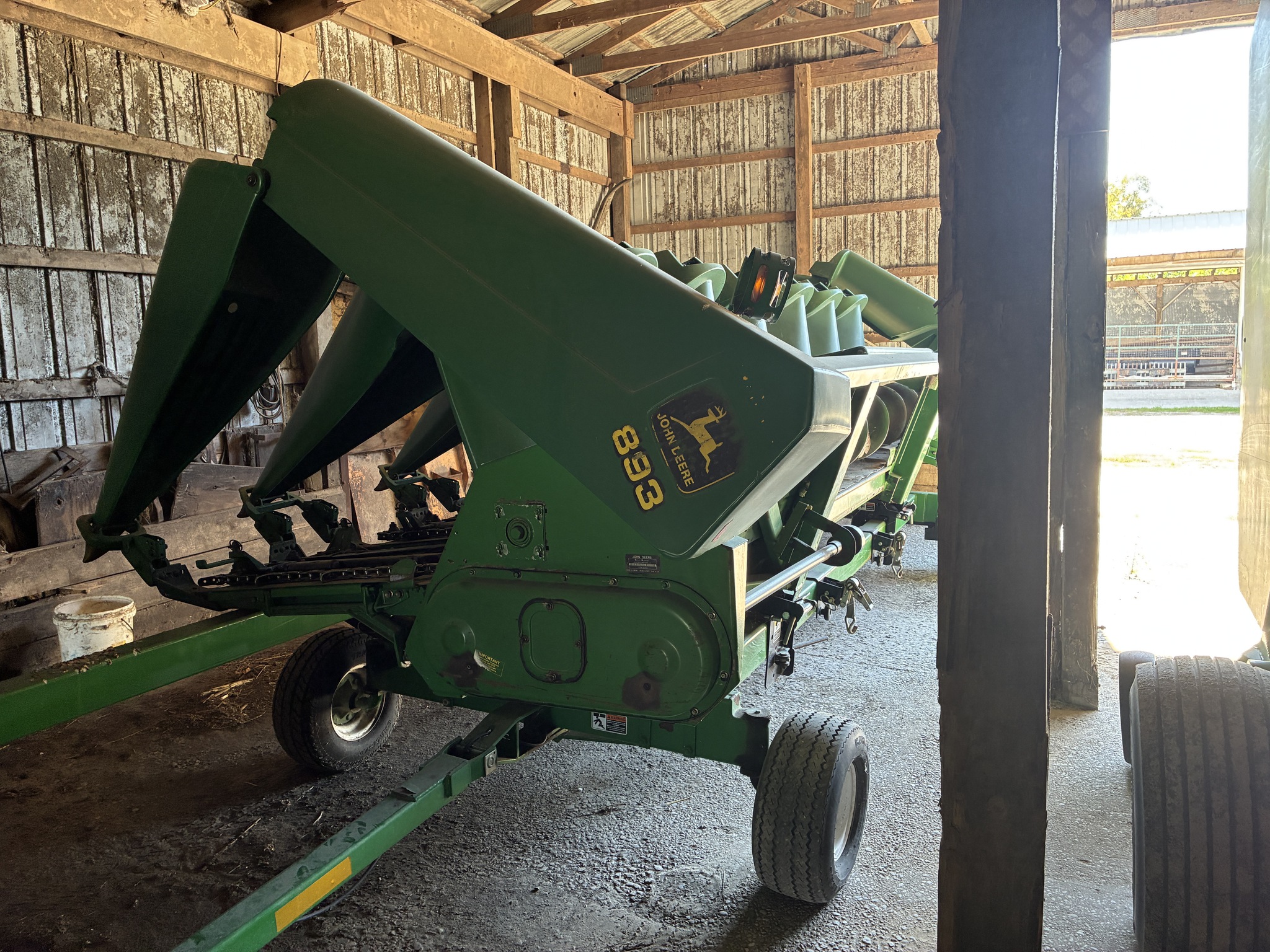 1997 John Deere 893 Image 2