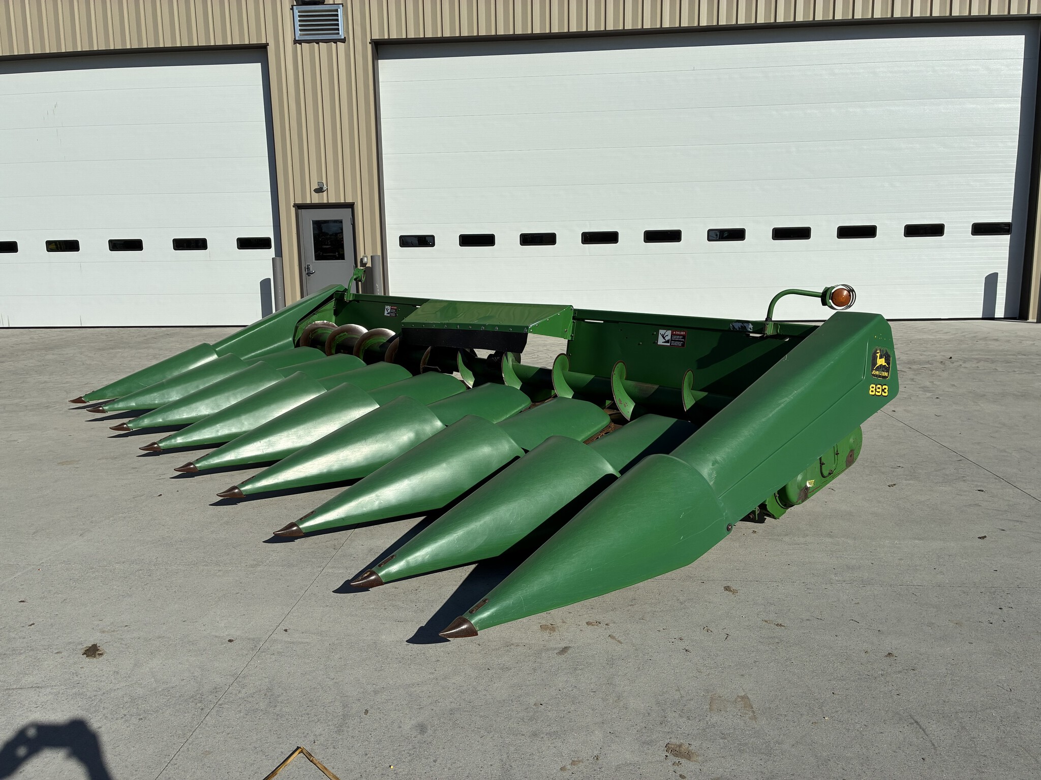 1997 John Deere 893 Image 1