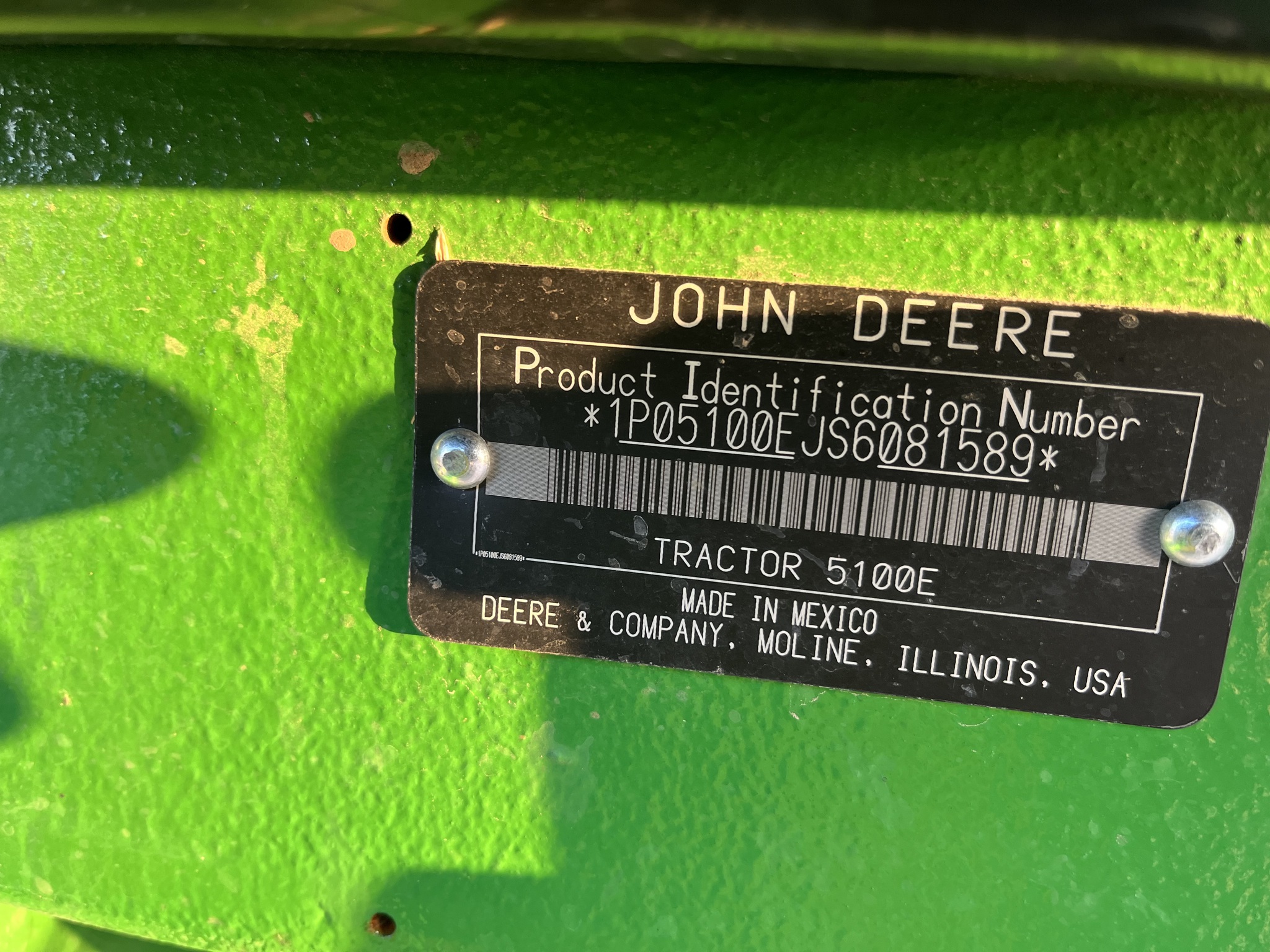  2025 John Deere 5100E at Heritage Tractor in Nevada, MO