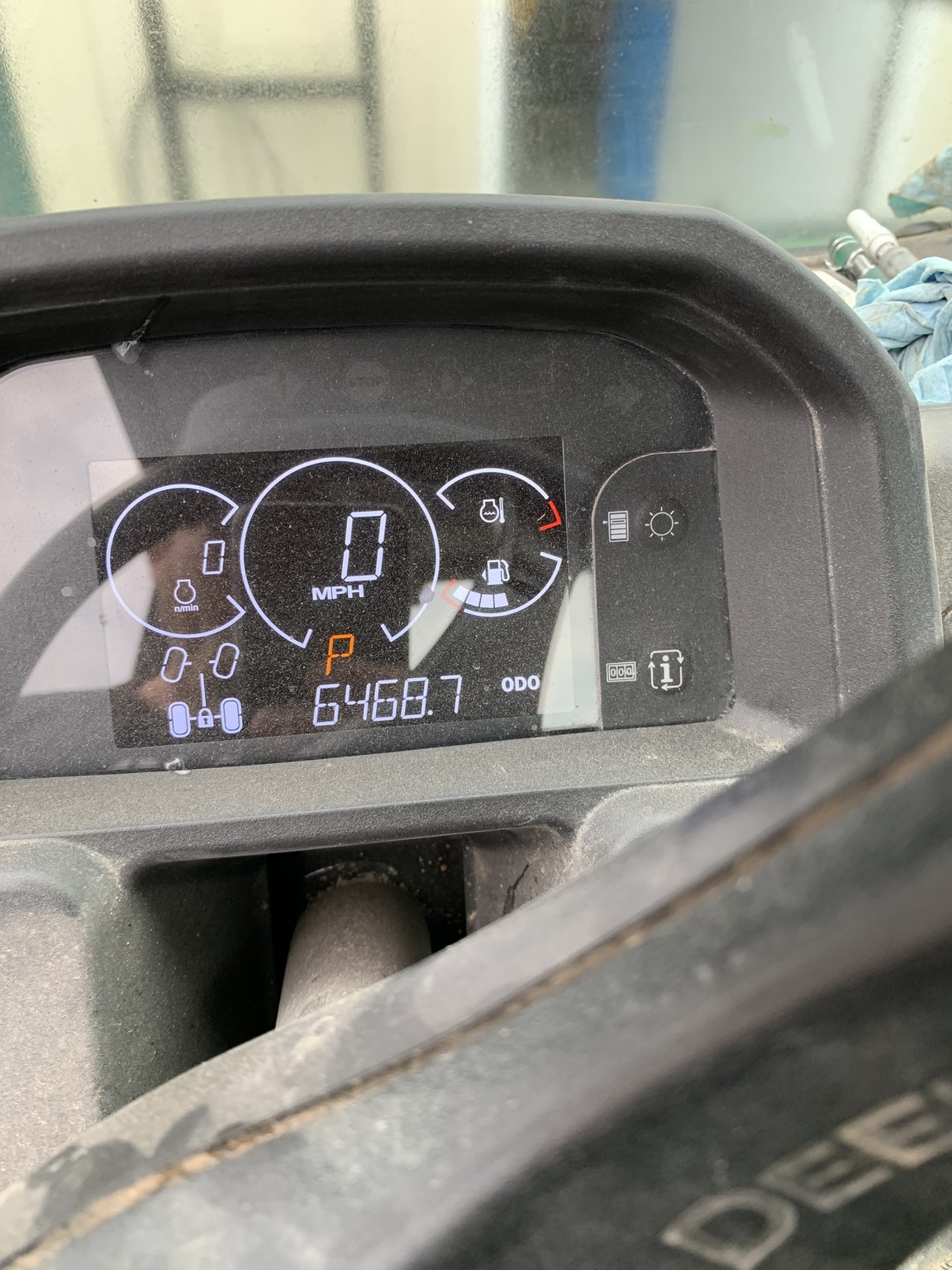 2023 John Deere XUV 835M Image 7