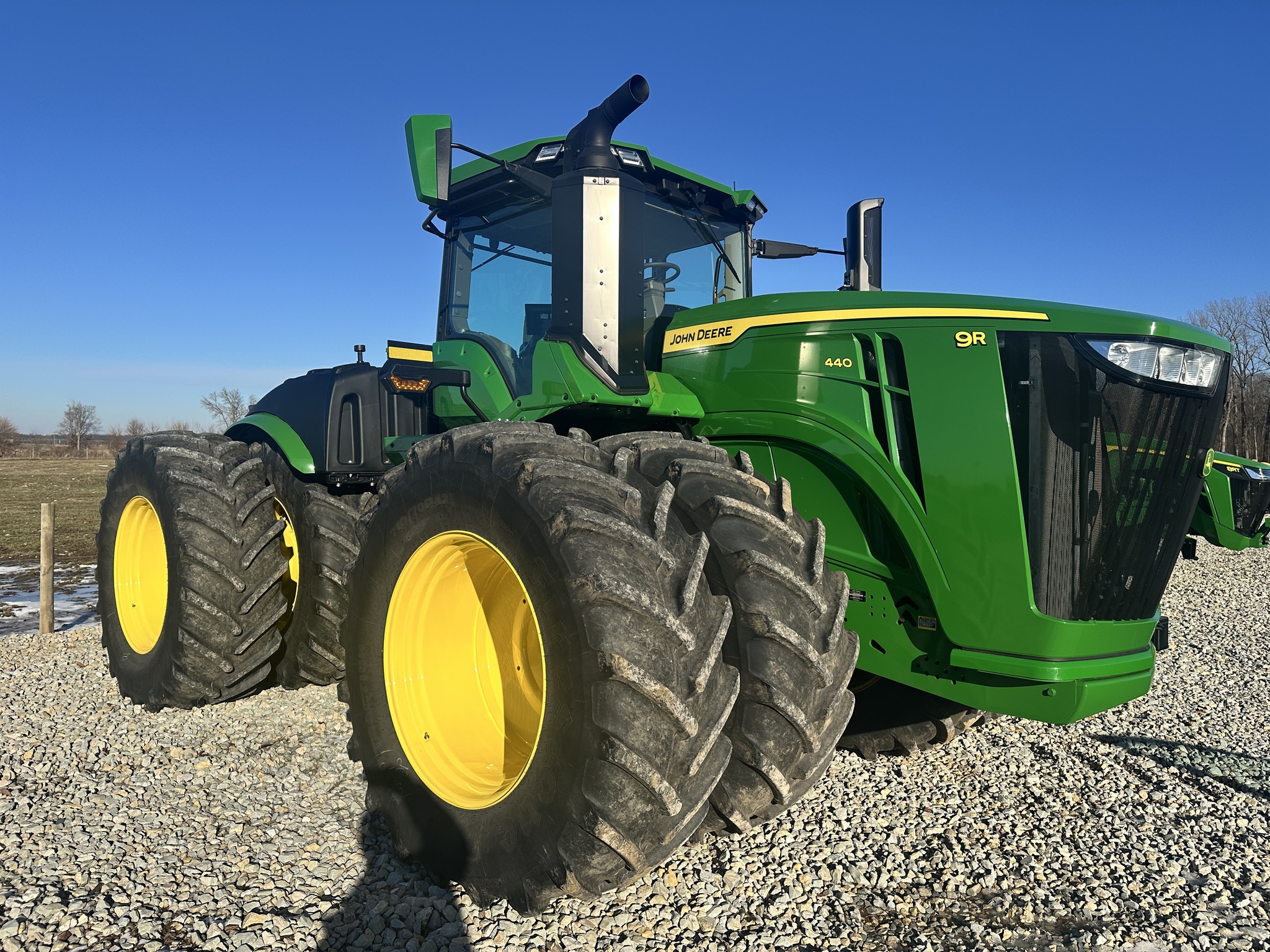 2025 John Deere 9R 440 Image 1