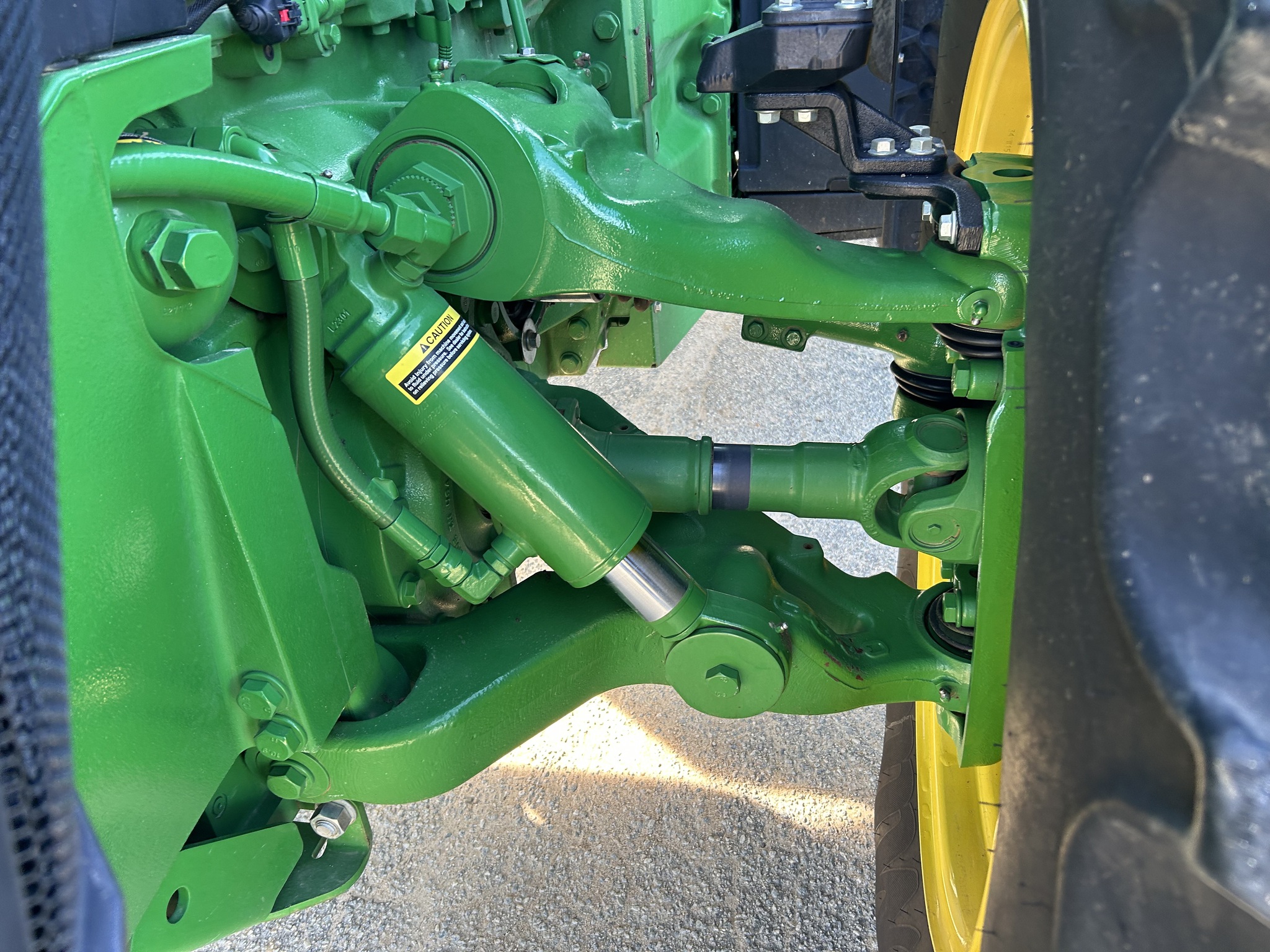 2024 John Deere 8R 370 Image 9