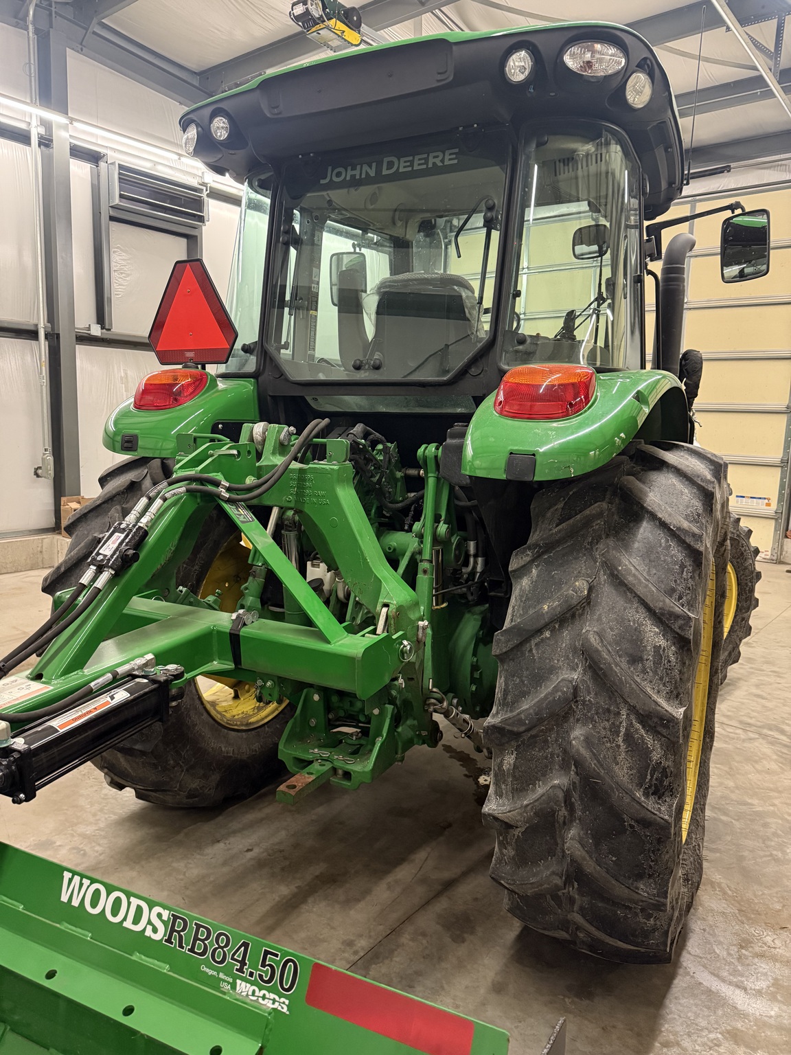 2020 John Deere 5115R Image 14