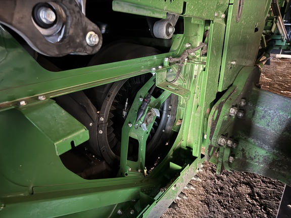 2024 John Deere X9 1000 - Photo33