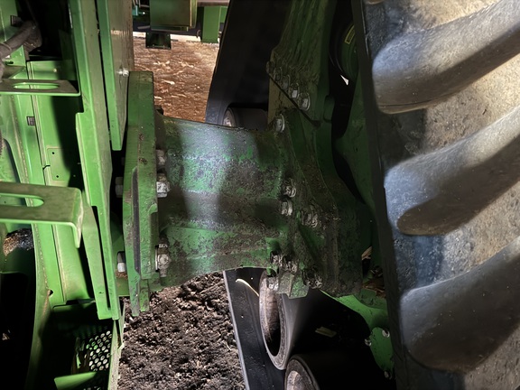 2024 John Deere X9 1000 - Photo32
