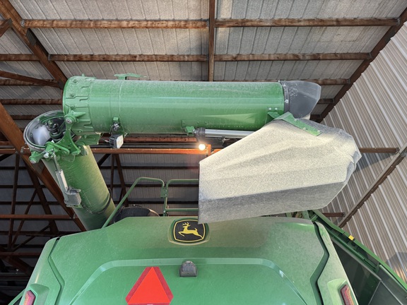 2024 John Deere X9 1000 - Photo25