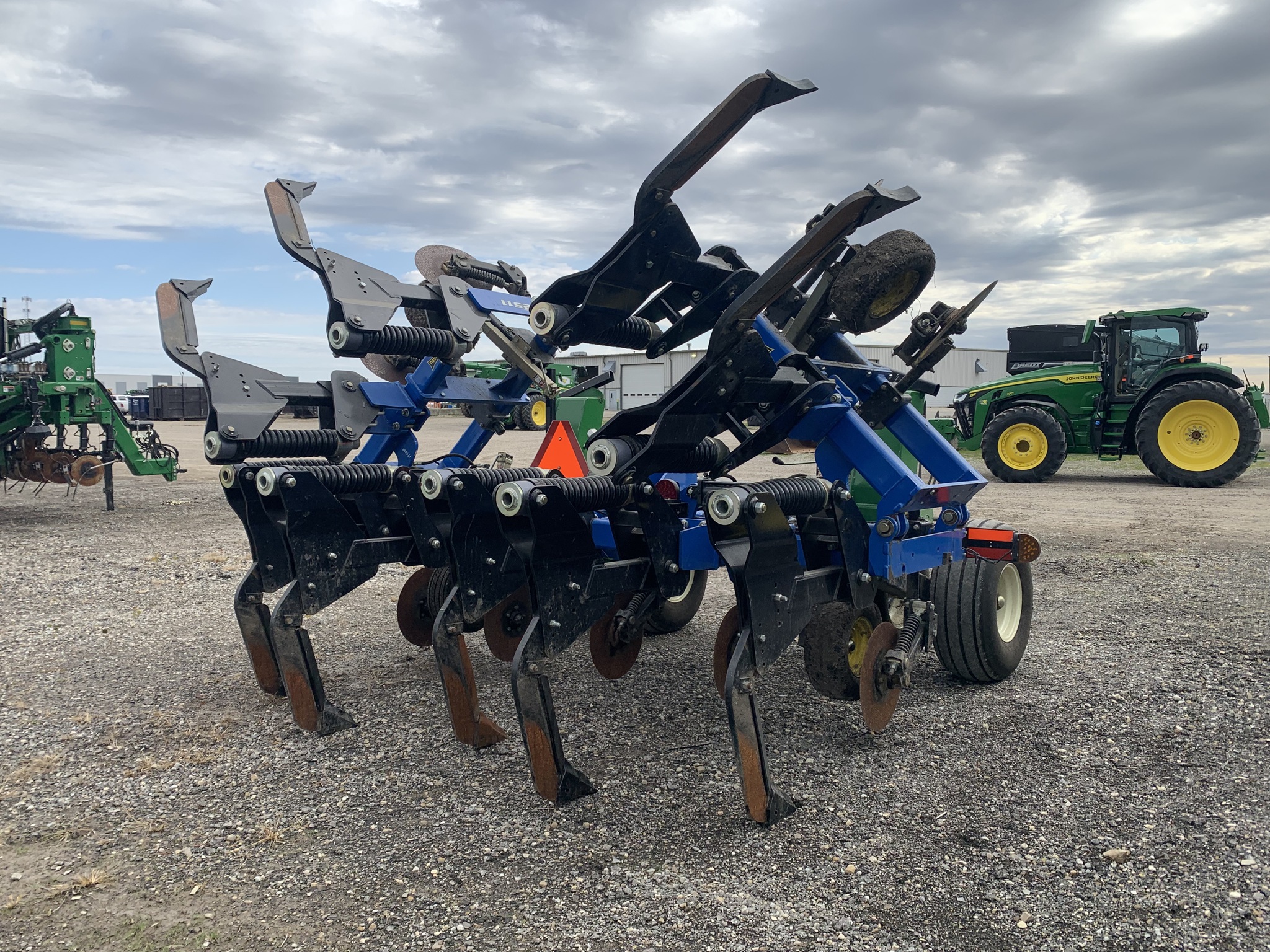 2017 Landoll 2511-9 Image 6