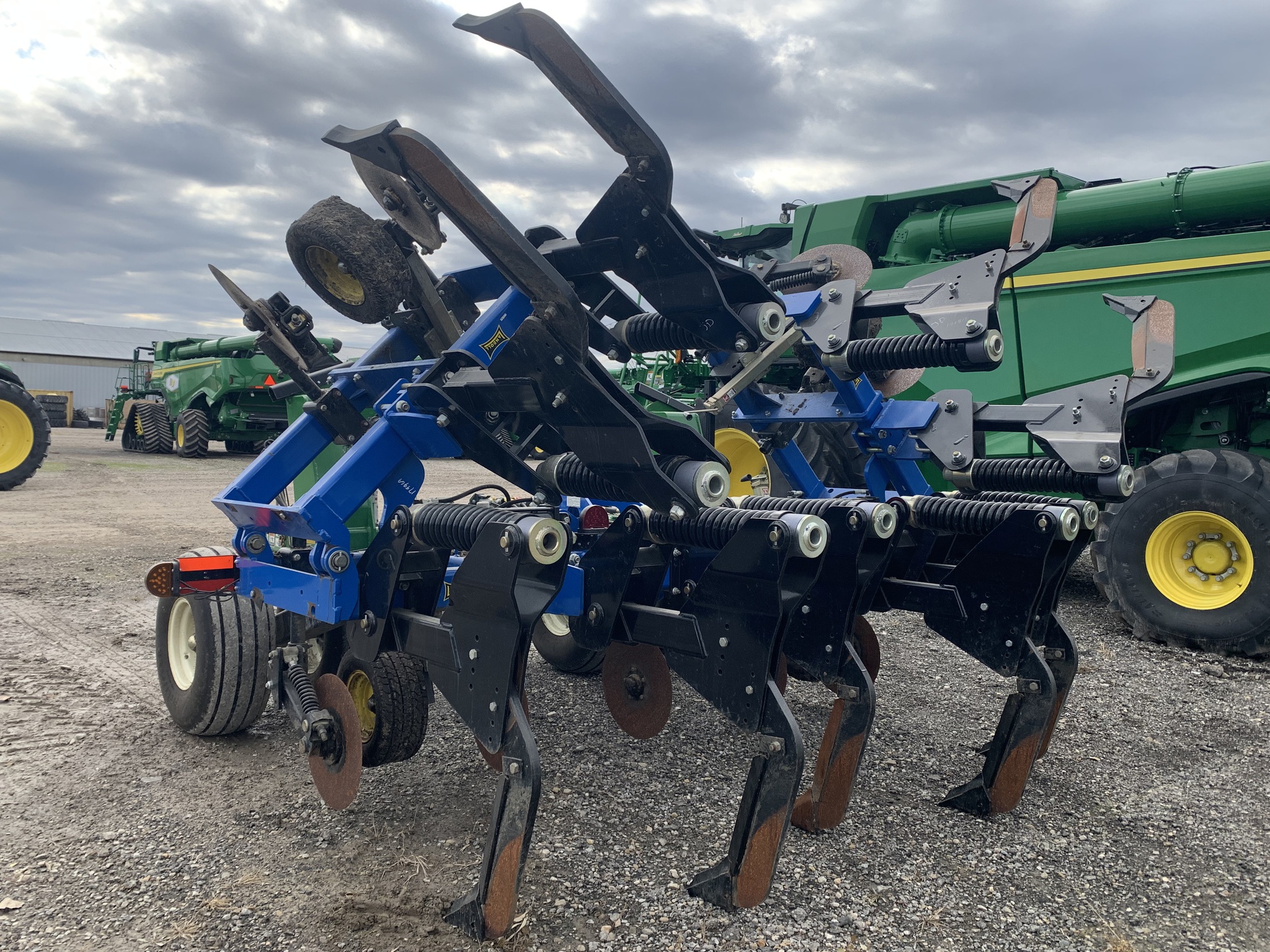 2017 Landoll 2511-9 Image 7