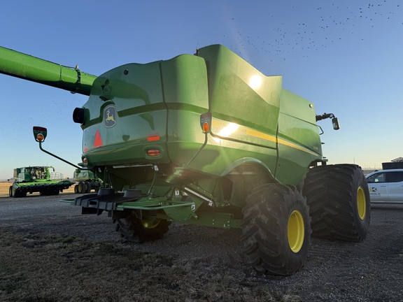 2024 John Deere S790 - Photo7