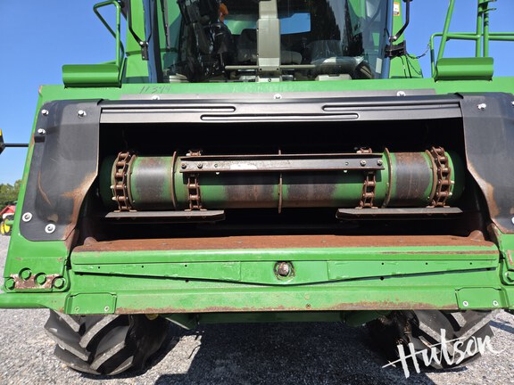 Photo of 2025 John Deere S7 900