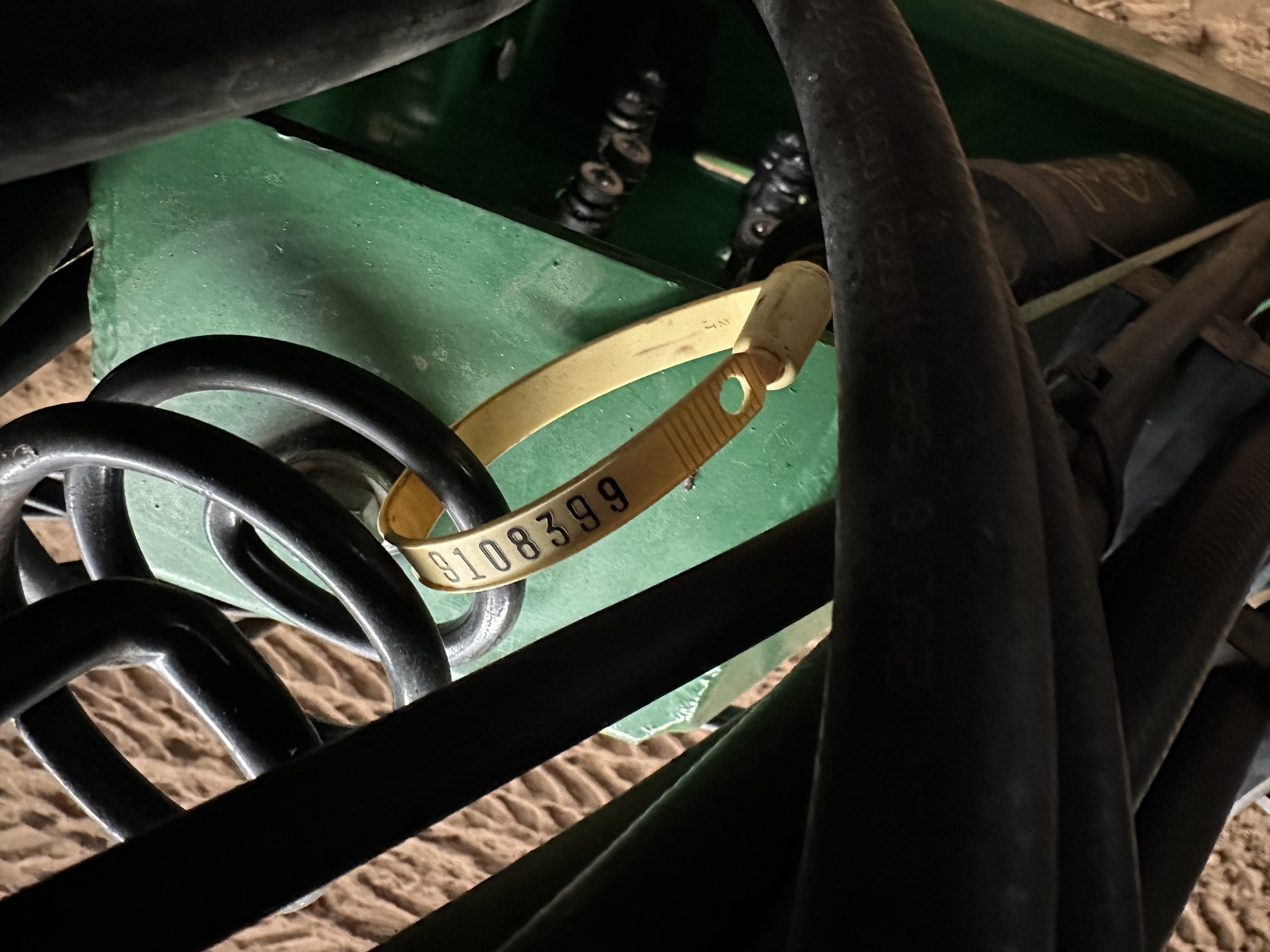 2021 John Deere 2680H Image 12