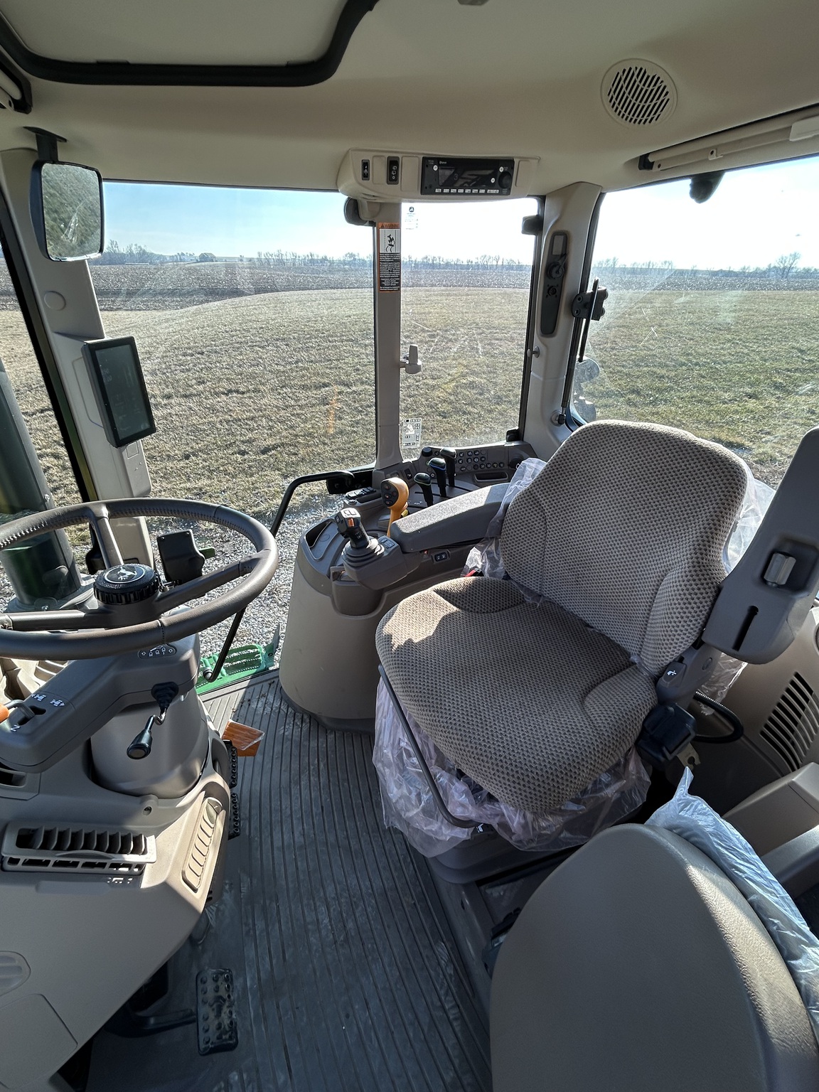  2025 John Deere 6M 145 at Heritage Tractor in Macomb, IL