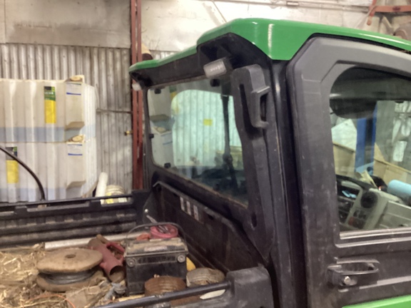 2024 John Deere XUV 835R - Photo5