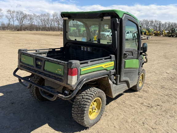 2024 John Deere XUV 835R - Photo3
