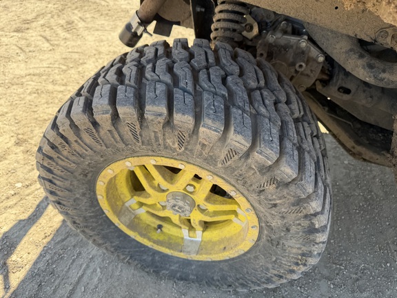 2024 John Deere XUV 835R - Photo13