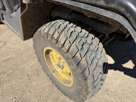 2024 John Deere XUV 835R - Photo14