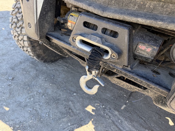 2024 John Deere XUV 835R - Photo17