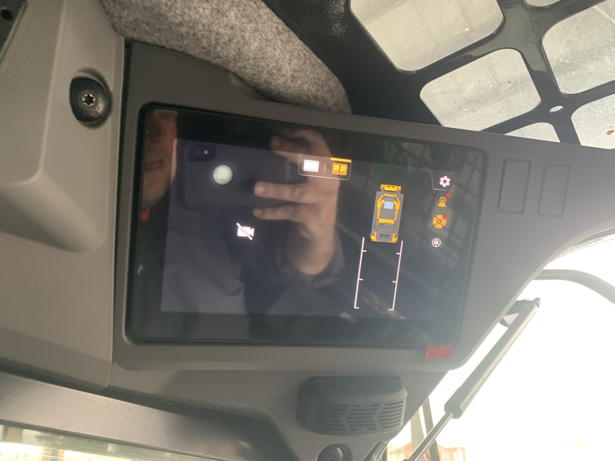 2024 John Deere 333 P Image 8