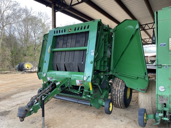2019 John Deere 560M Photo 1