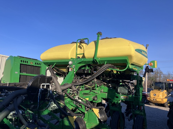 2020 John Deere 1775NT
