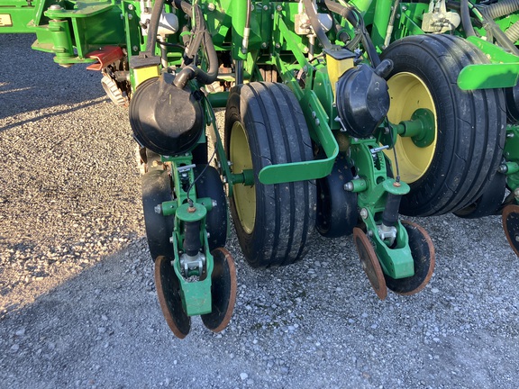 2020 John Deere 1775NT