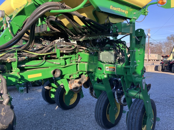 2020 John Deere 1775NT