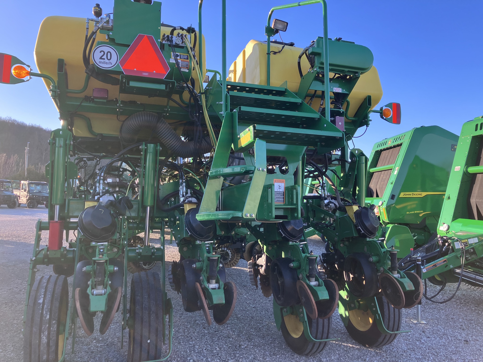 2020 John Deere 1775NT