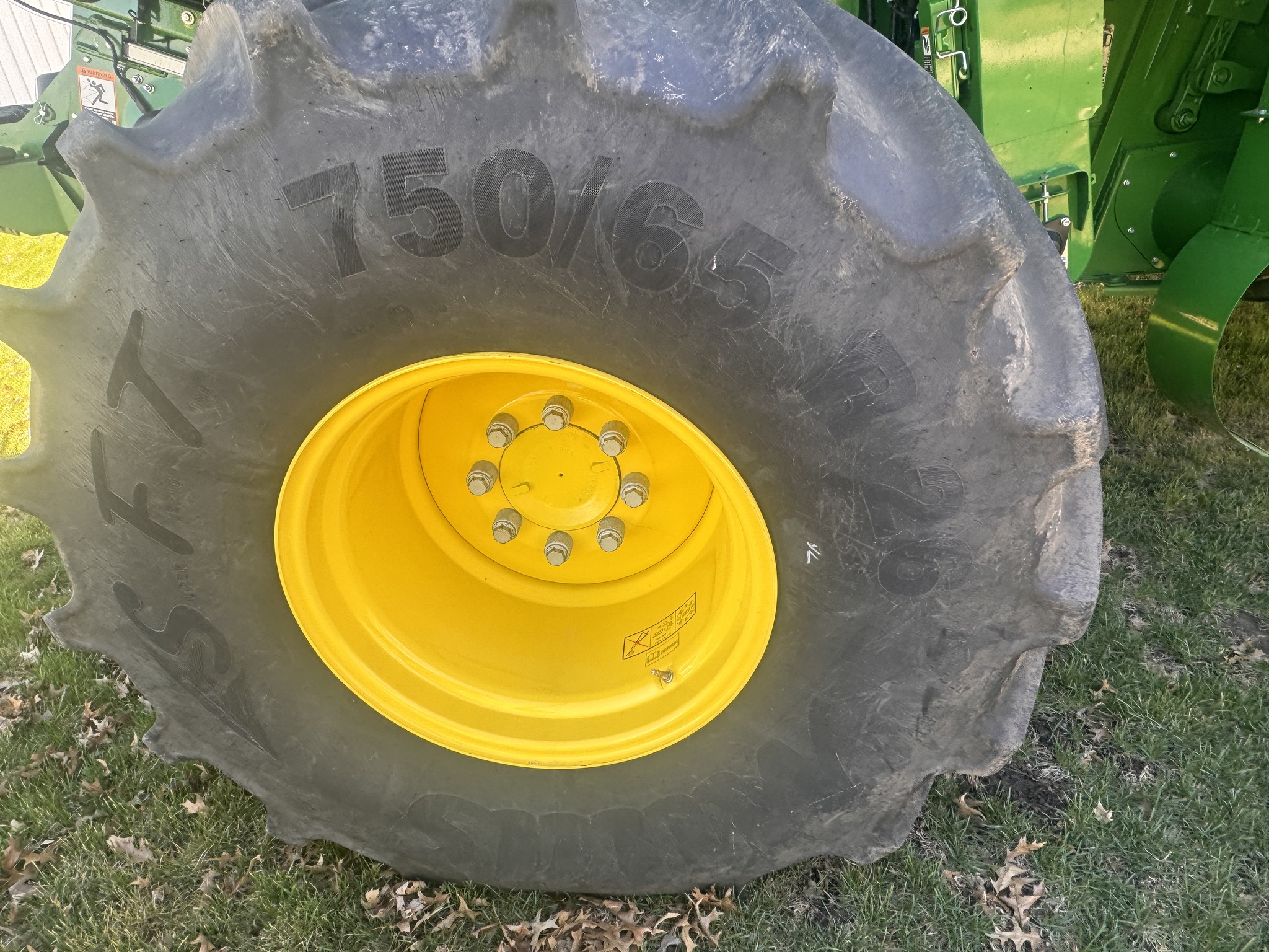  2024 John Deere S780 at Heritage Tractor in Kewanee, IL