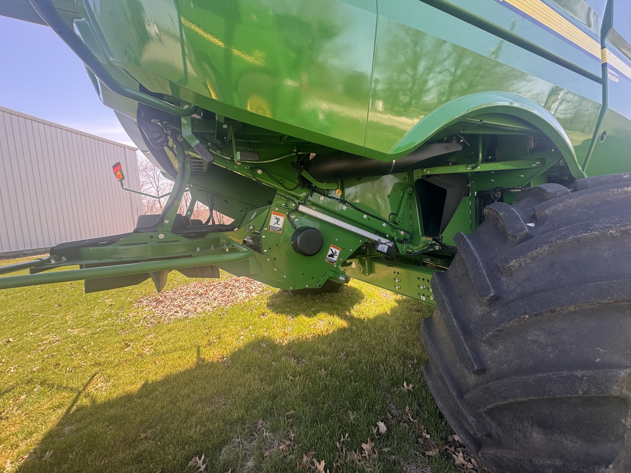  2024 John Deere S780 at Heritage Tractor in Kewanee, IL