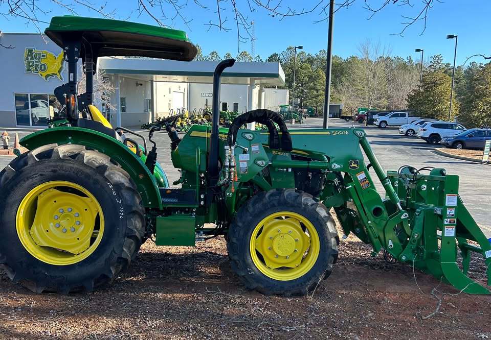2025 John Deere 5060e Image 2