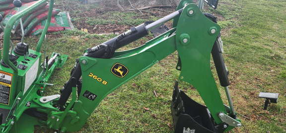 Photo of 2023 John Deere 260B Backhoe