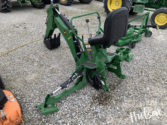 Photo of 2023 John Deere 260B Backhoe