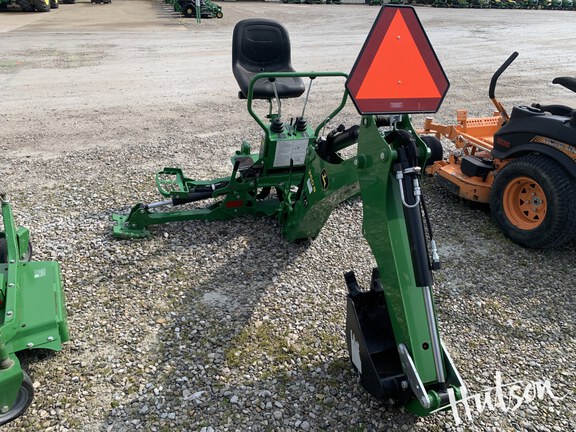 Photo of 2023 John Deere 260B Backhoe