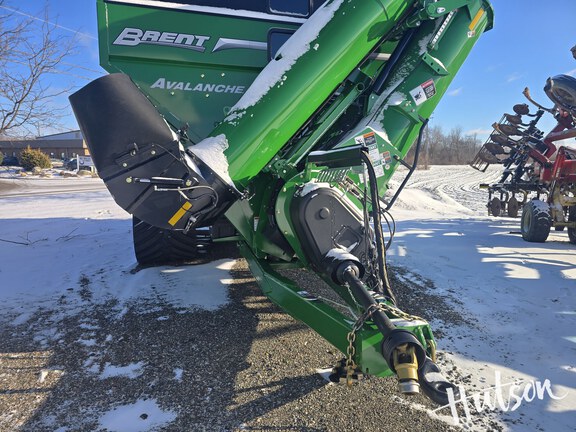 Photo of 2025 Unverferth 1598