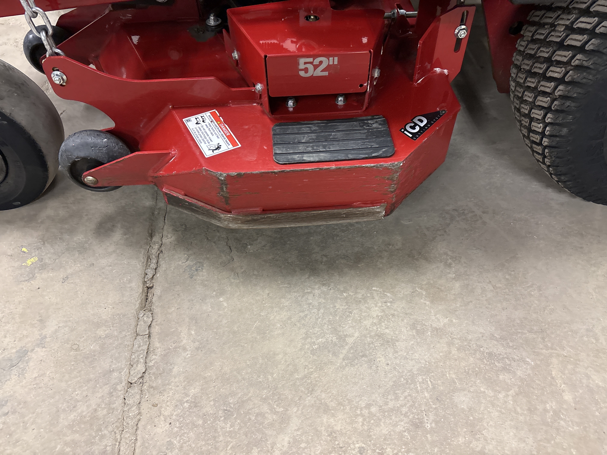 Used 2024 Ferris ISX2200 28 Zero Turn Mowers at Koenig Equipment in Urbana, OH - PhotoXL5