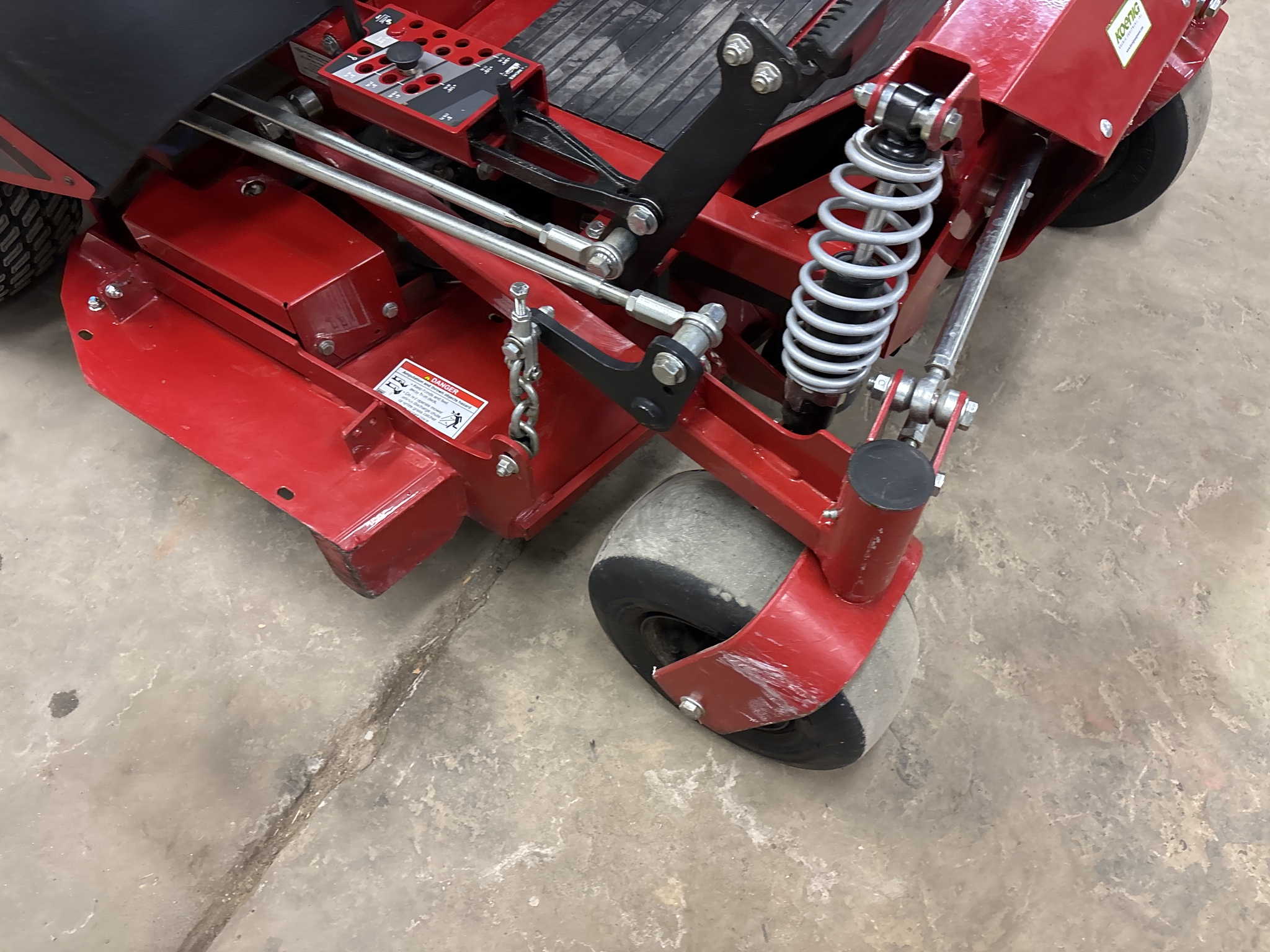 Used 2024 Ferris ISX2200 28 Zero Turn Mowers at Koenig Equipment in Urbana, OH - PhotoXL1