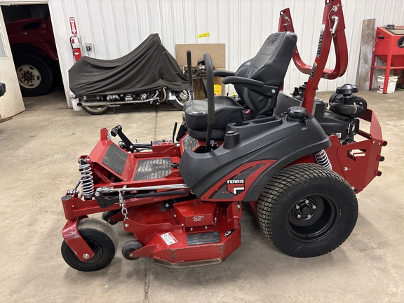 Used 2024 Ferris ISX2200 28 Zero Turn Mowers at Koenig Equipment in Urbana, OH - Photo3